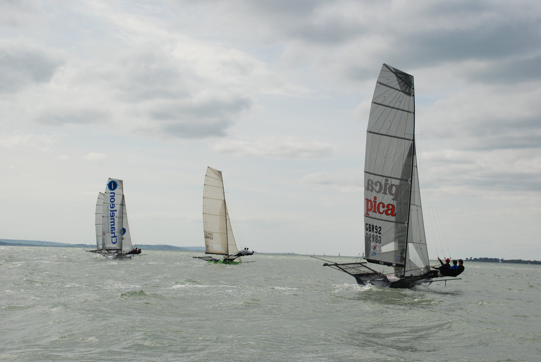 TeamO Sponsors UK 18ft Skiff Series